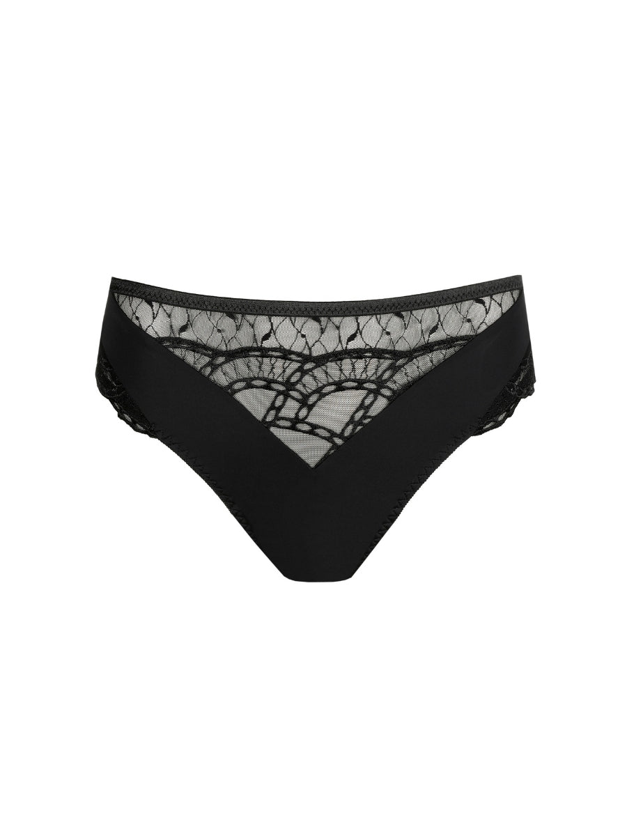Naica Rio Brief