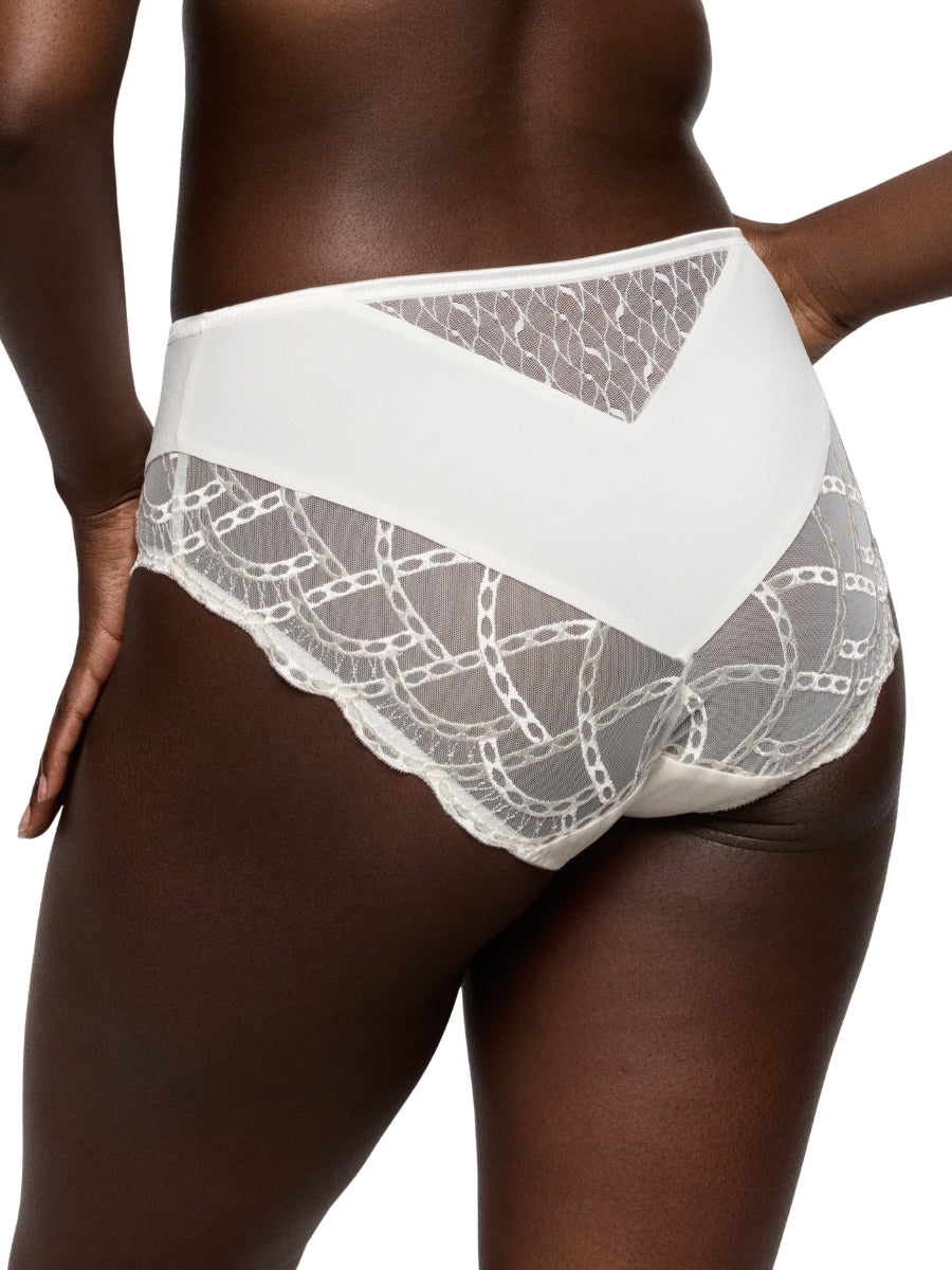 Naica Full Brief