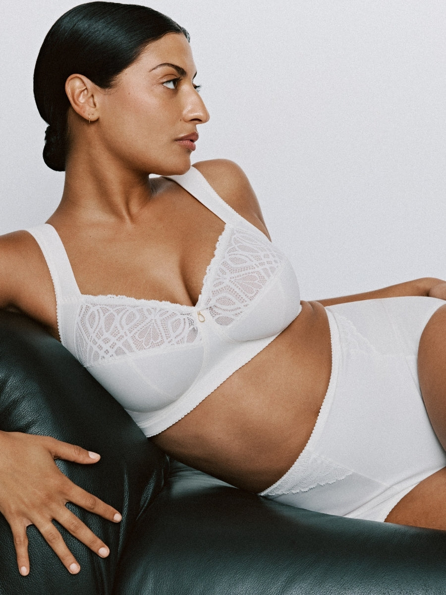 Salerno Wireless Full Cup Bra - Natural
