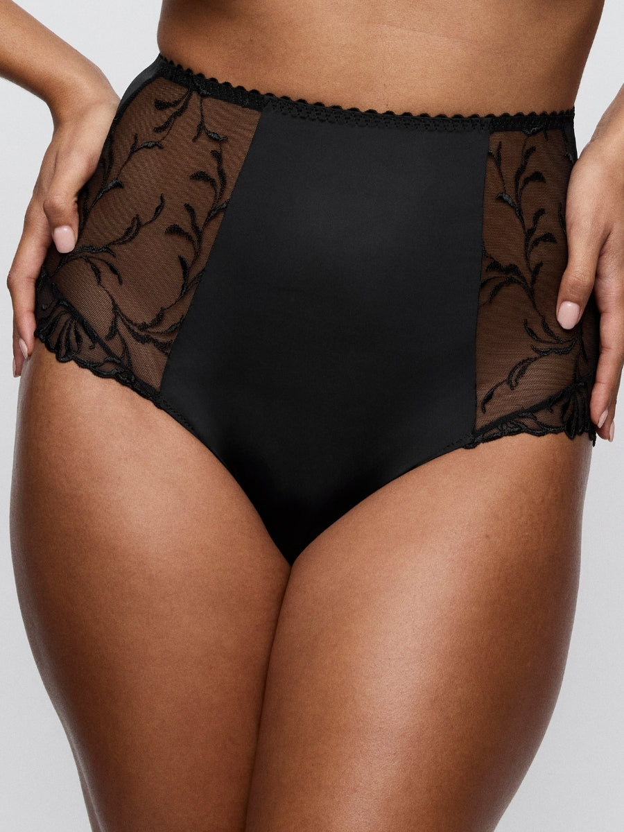 Solisse Special Brief