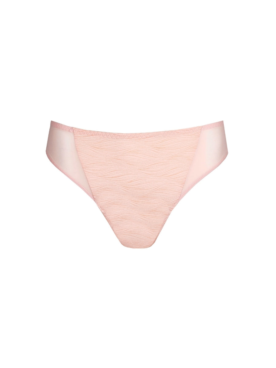 Briana Thong