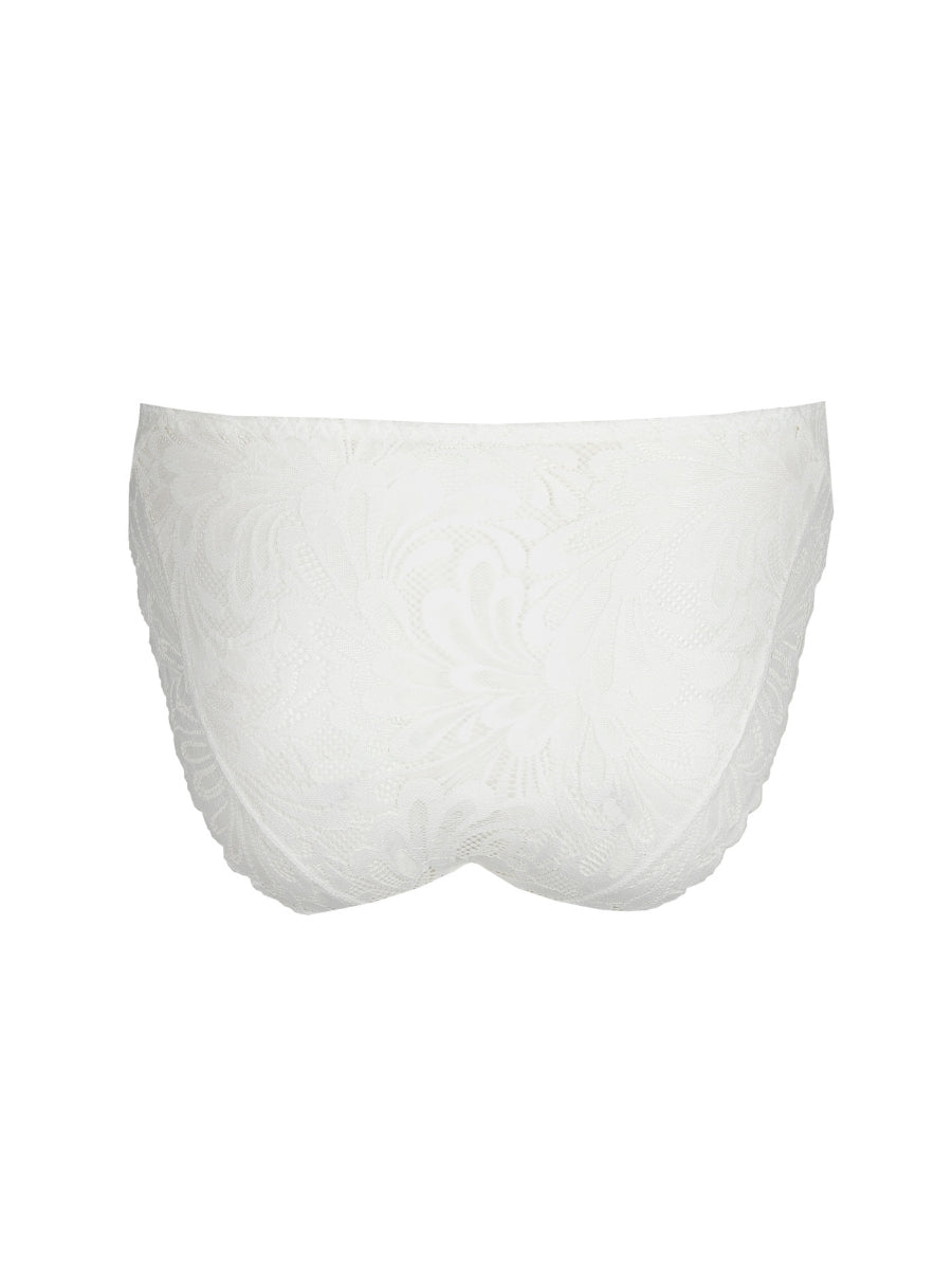 Rupi Rio Brief