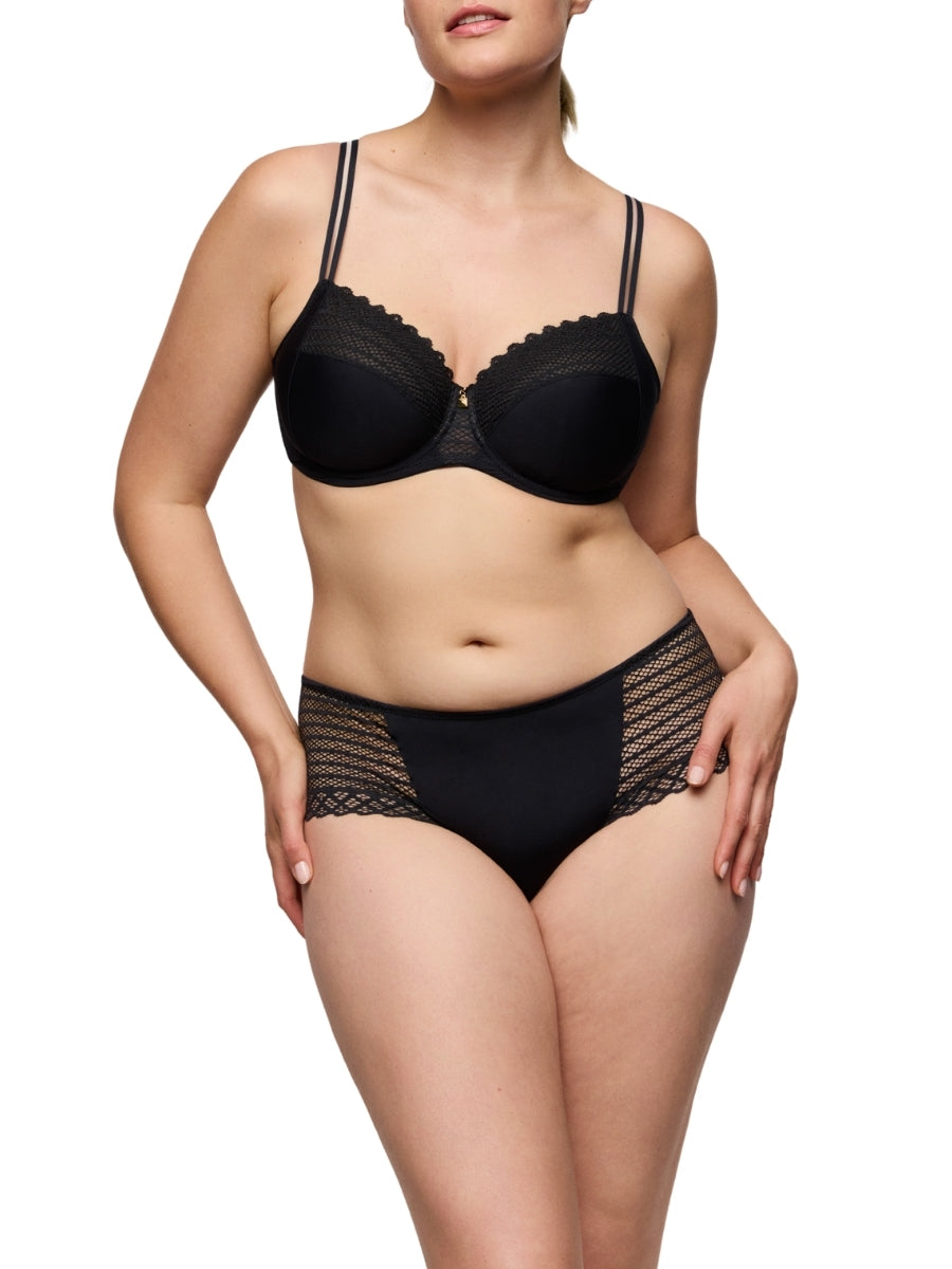 Twist Side Hotpant