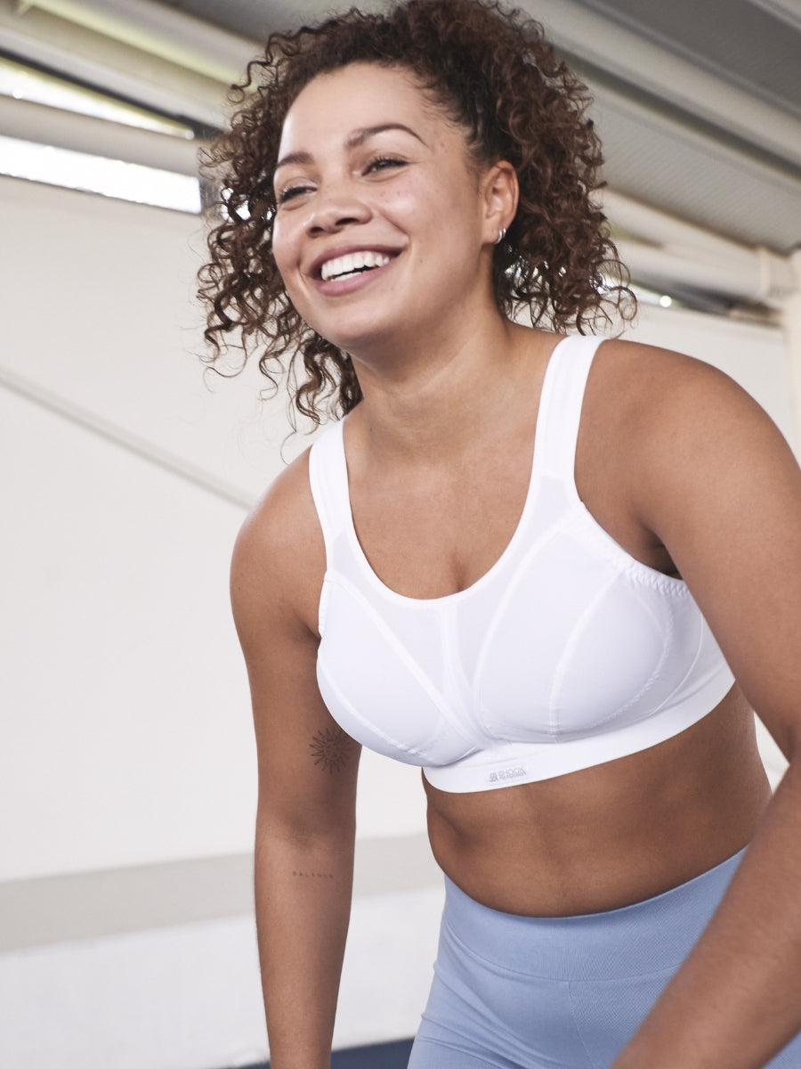 D+ Max Support Sports Bra - White