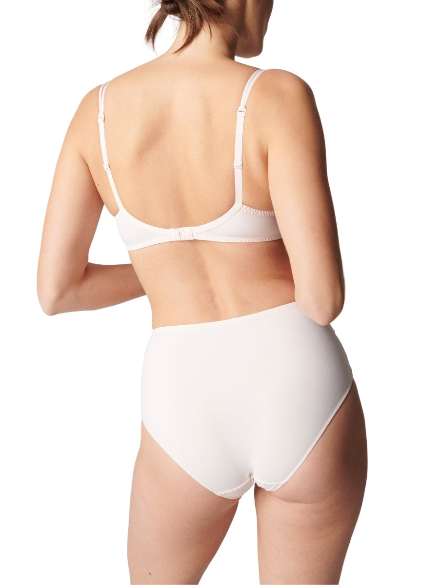 Délice Deep Brief