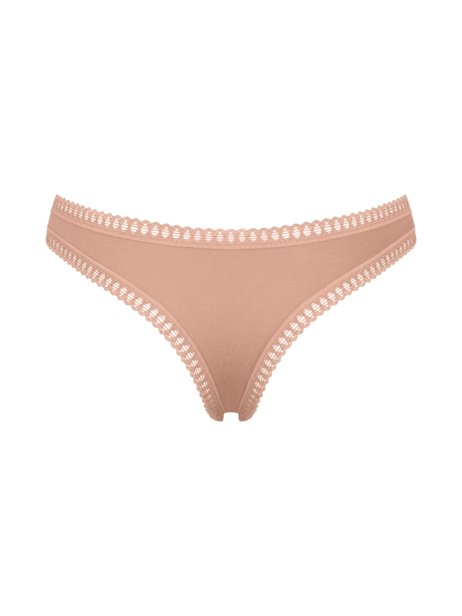Cameo Brown