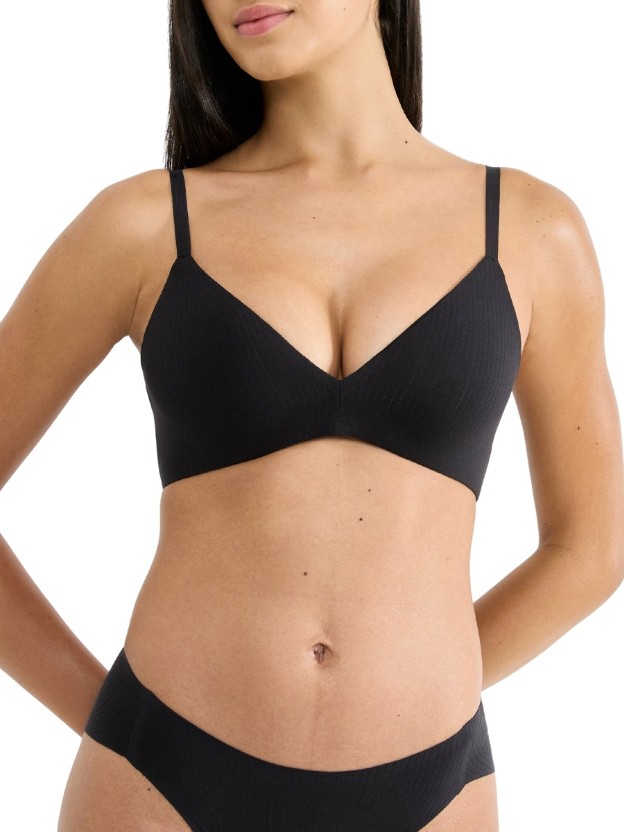 ZERO Feel Pure UP Push Up Bra - Black