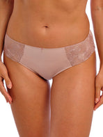 Cateline Brief