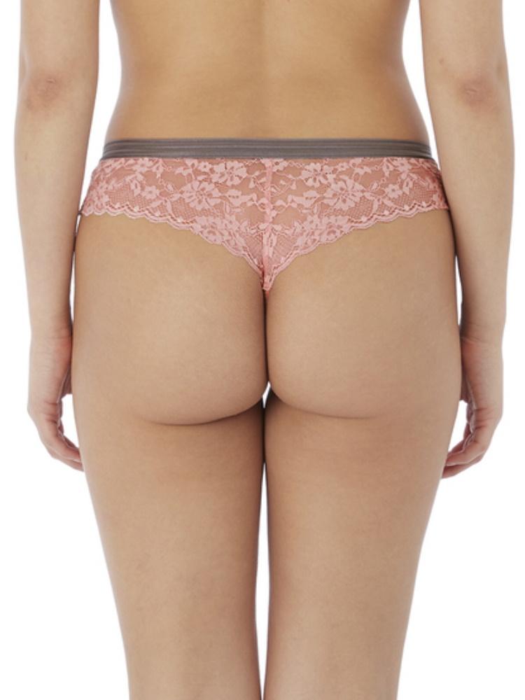 freya offbeat brazilian