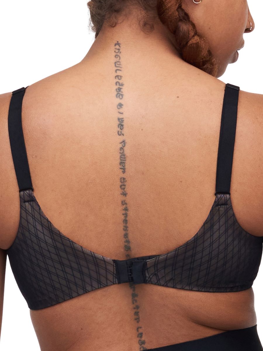 chantelle smooth lines covering spacer bra black beige