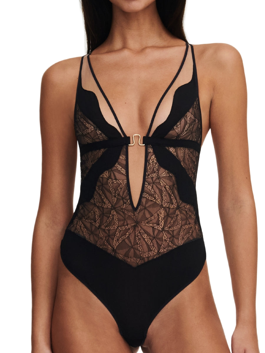 chantelle spark body black