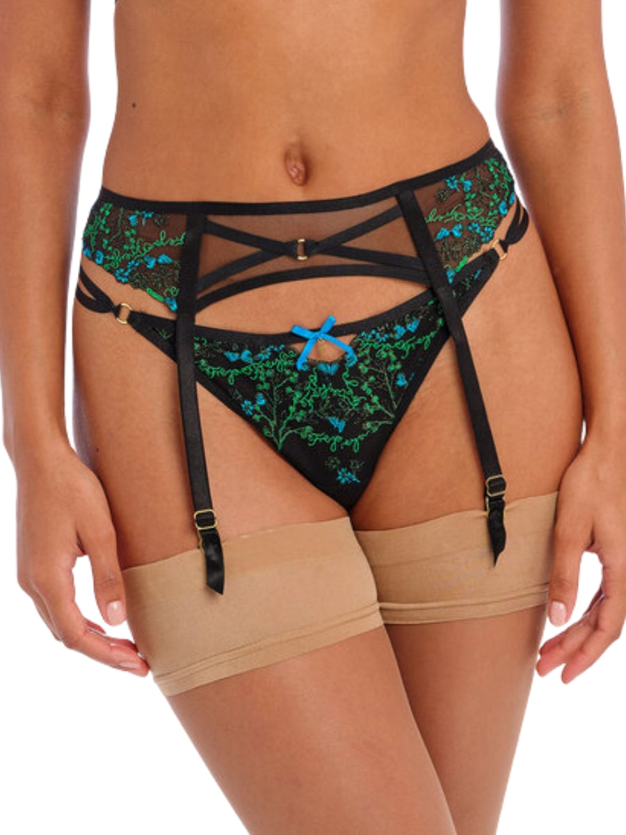 freya show off suspender