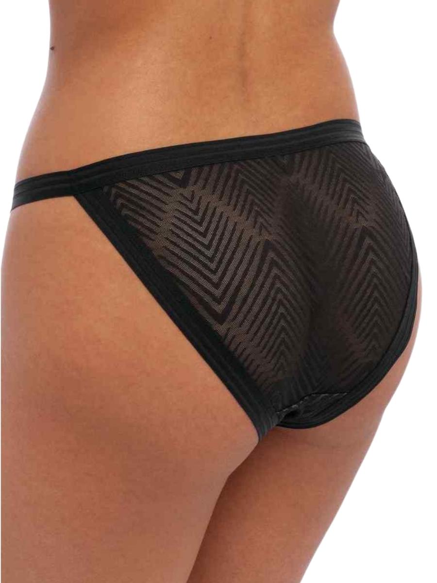 freya tailored brief