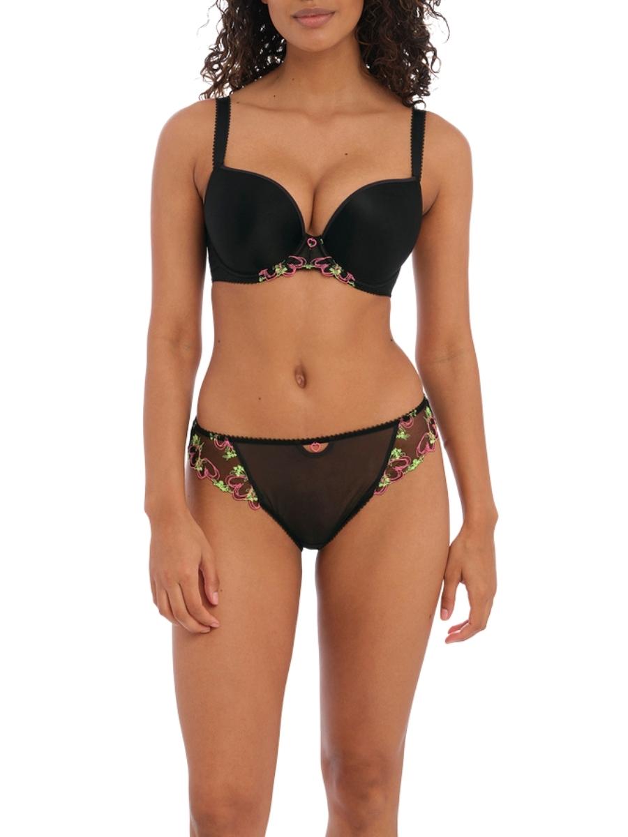 Freya Loveland Brief