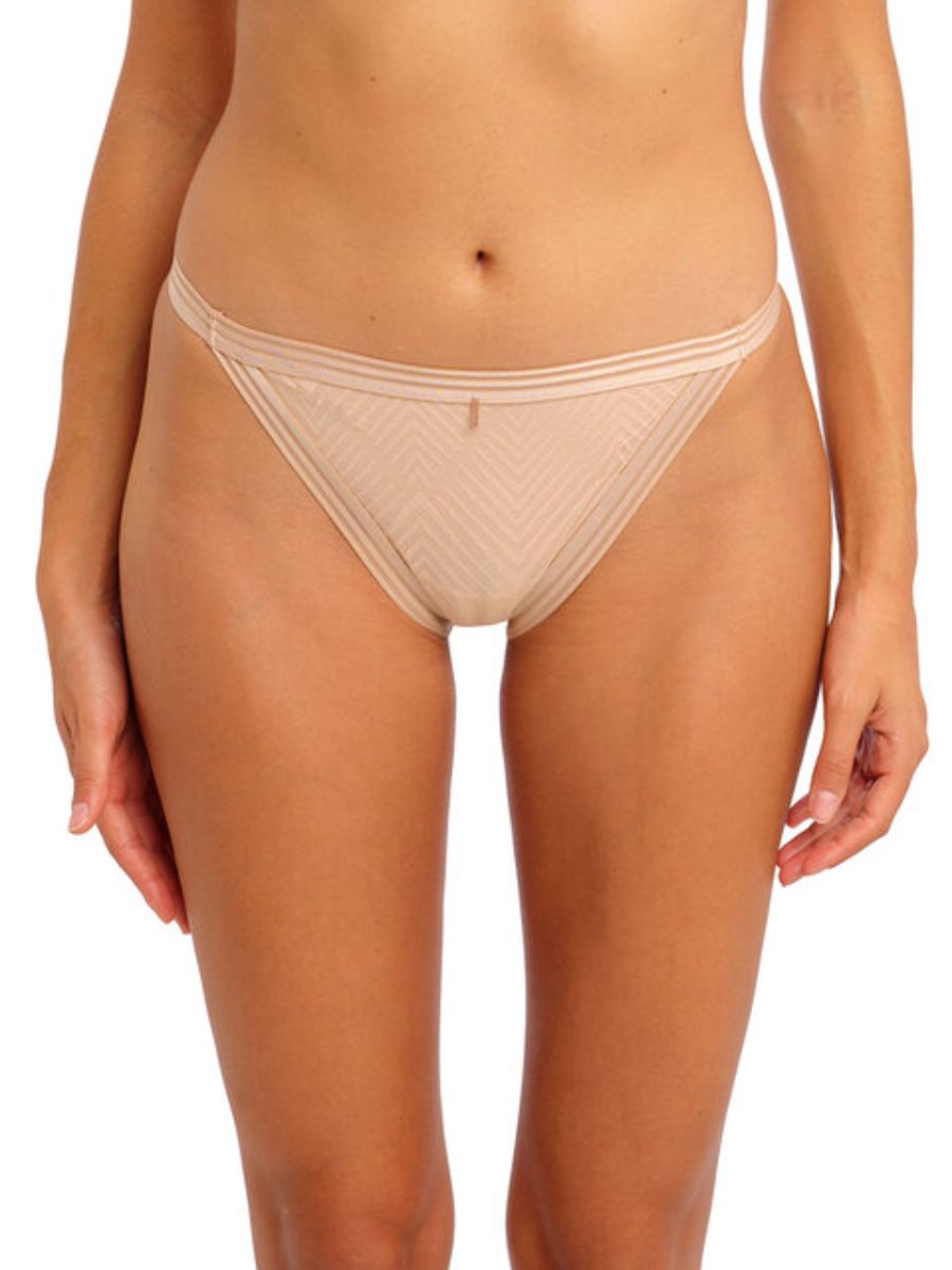 freya tailored brief