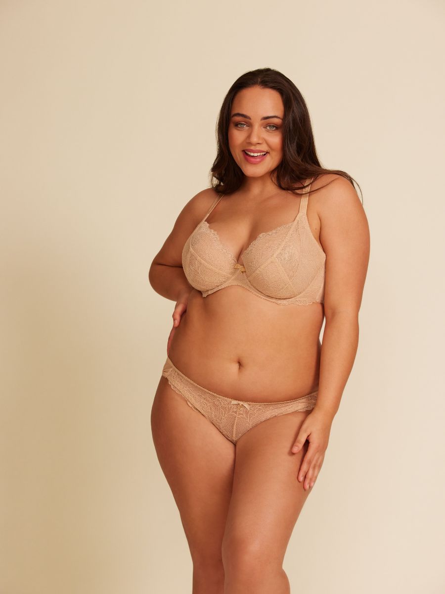 gossard superboost lace brief