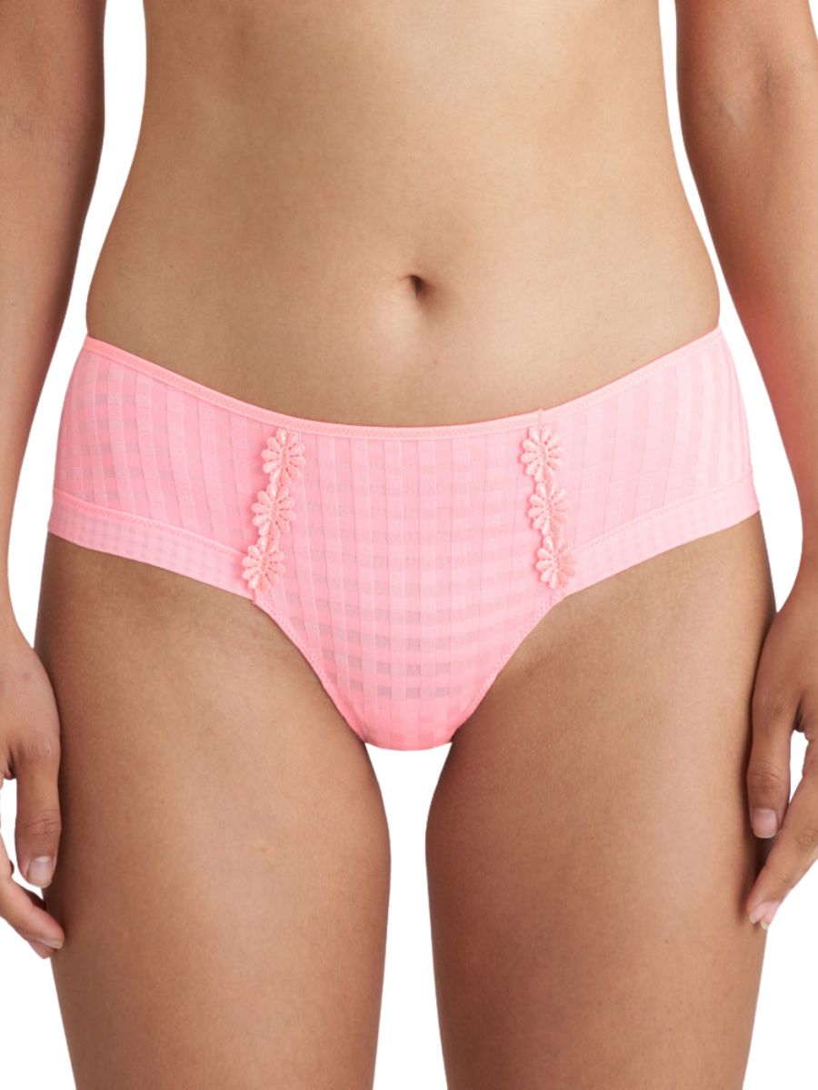 marie jo avero hotpant