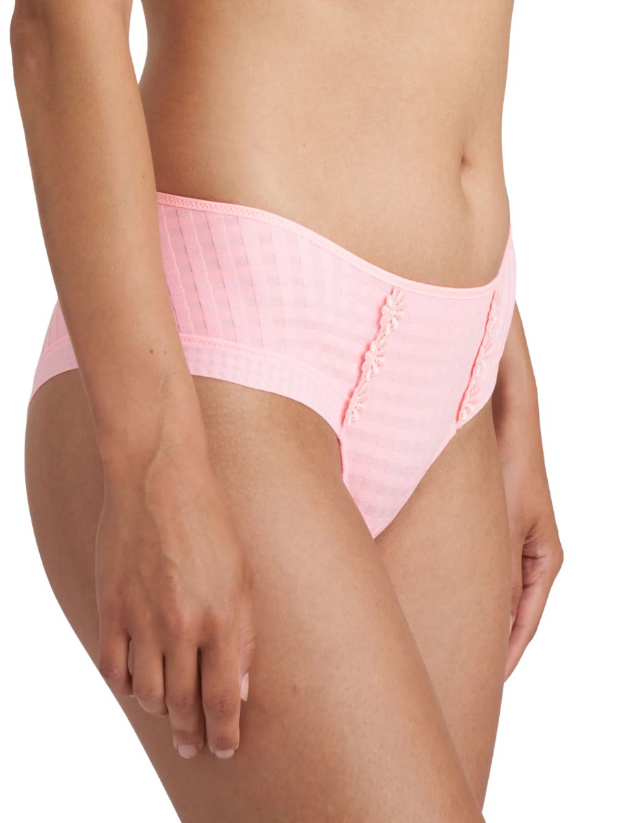 marie jo avero hotpant