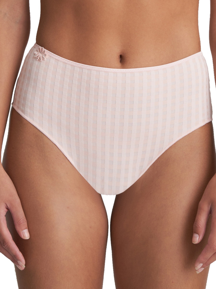 marie jo avero full brief