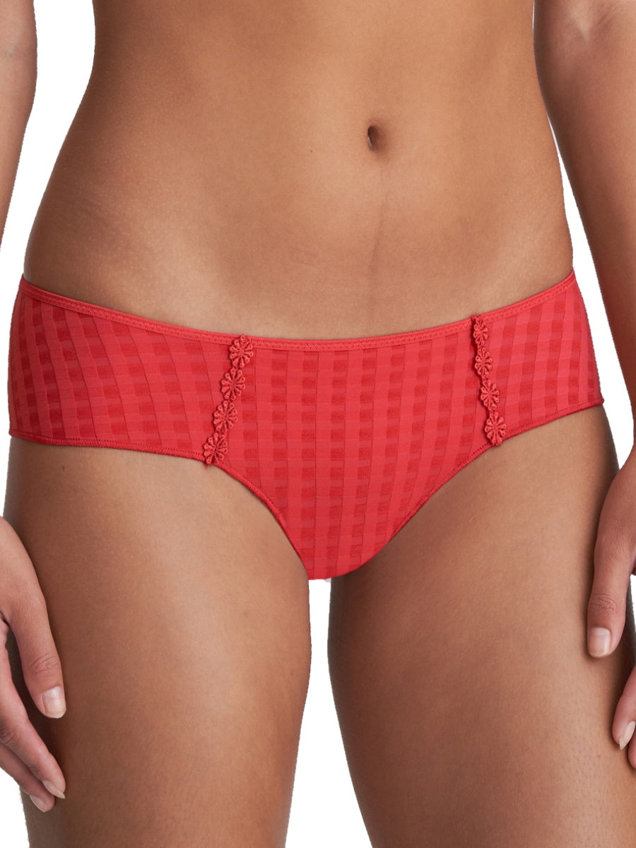 marie jo avero hotpant