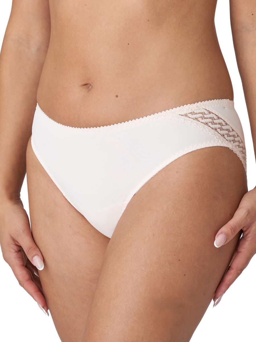 primadonna montara rio brief