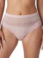 primadonna sophora full brief