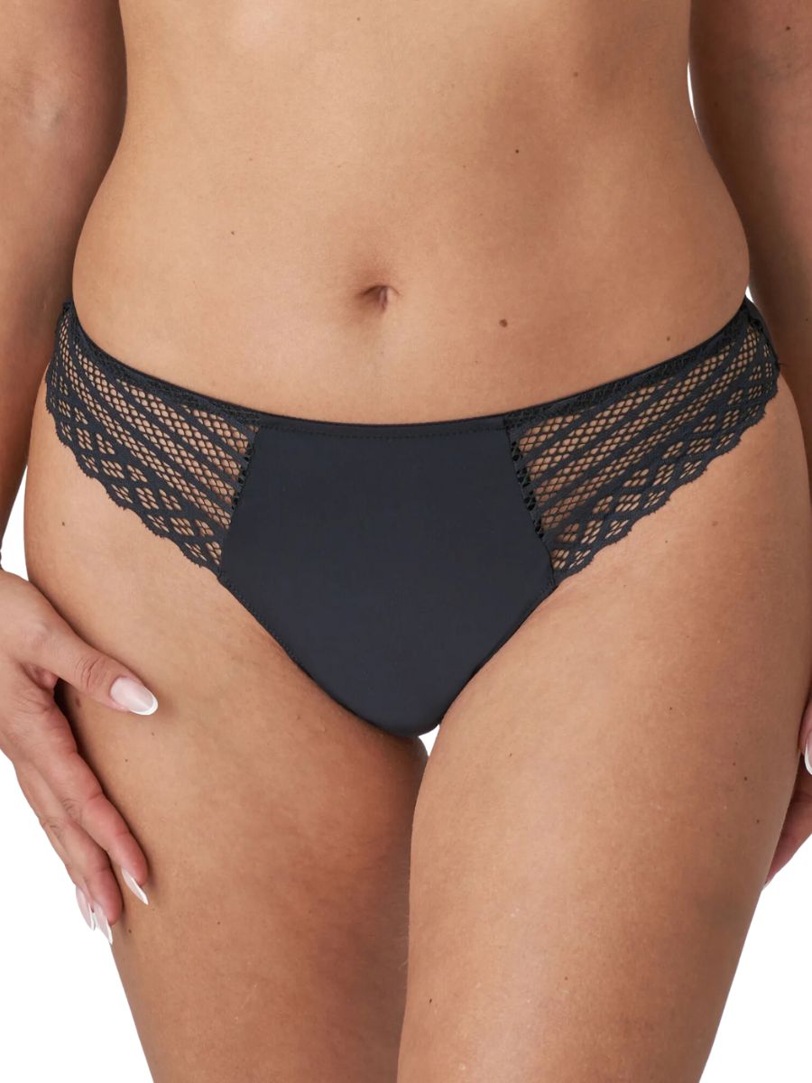 primadonna twist east end thong