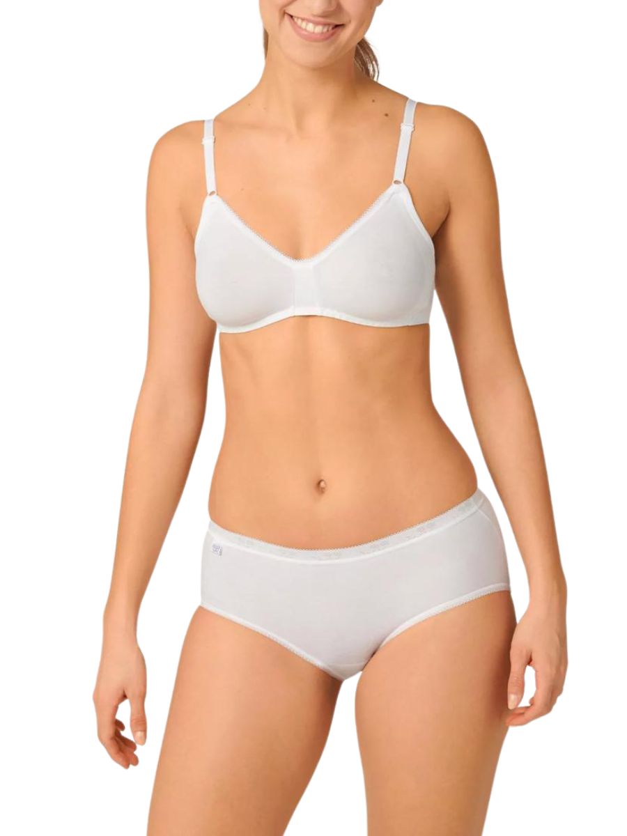 Basic+ Wireless Bra - White