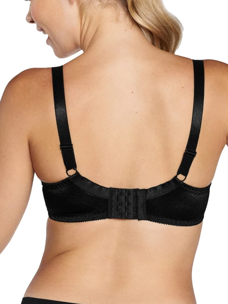 full cup underwired bra