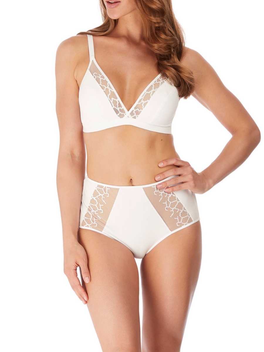 wacoal lisse soft cup bra