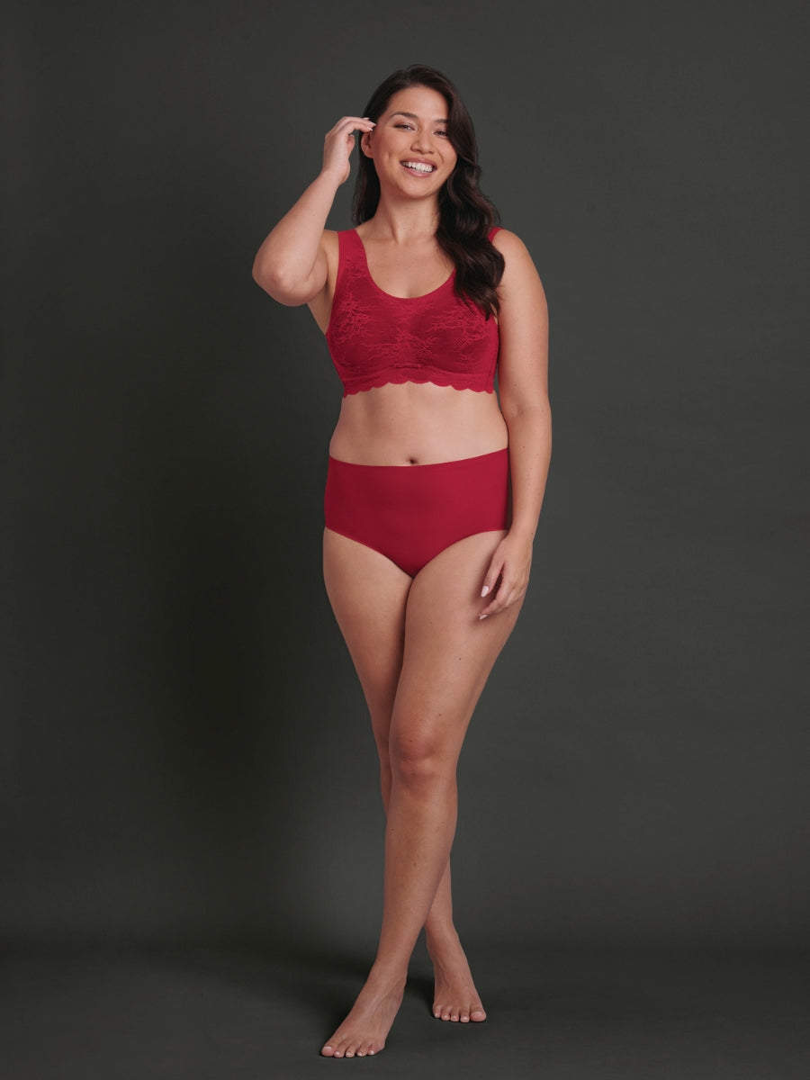 Essential Lace Bralette - Red