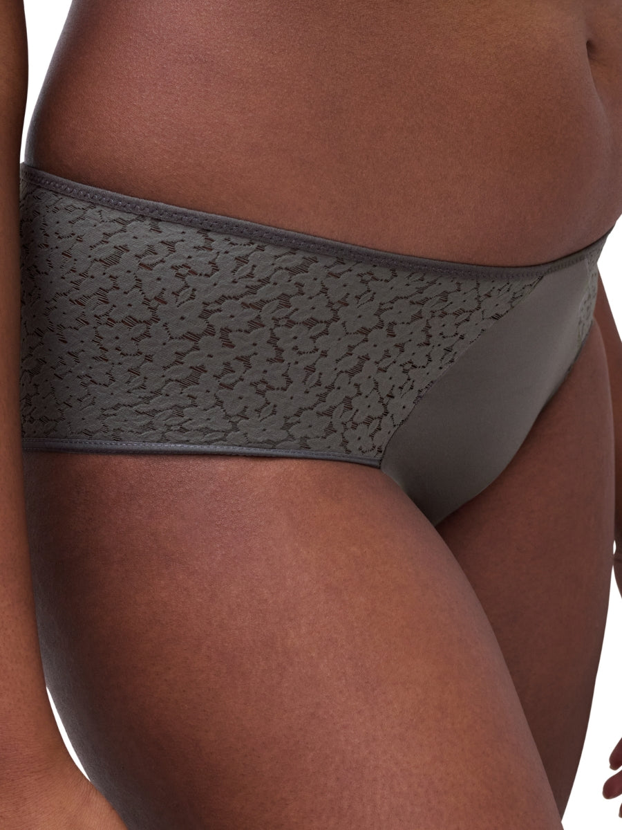 Easy Feel Norah Hipster Shorty