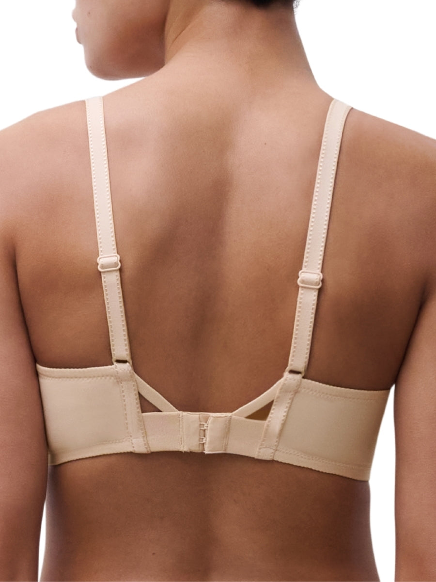 Play Plunge T-Shirt Bra - Golden Beige
