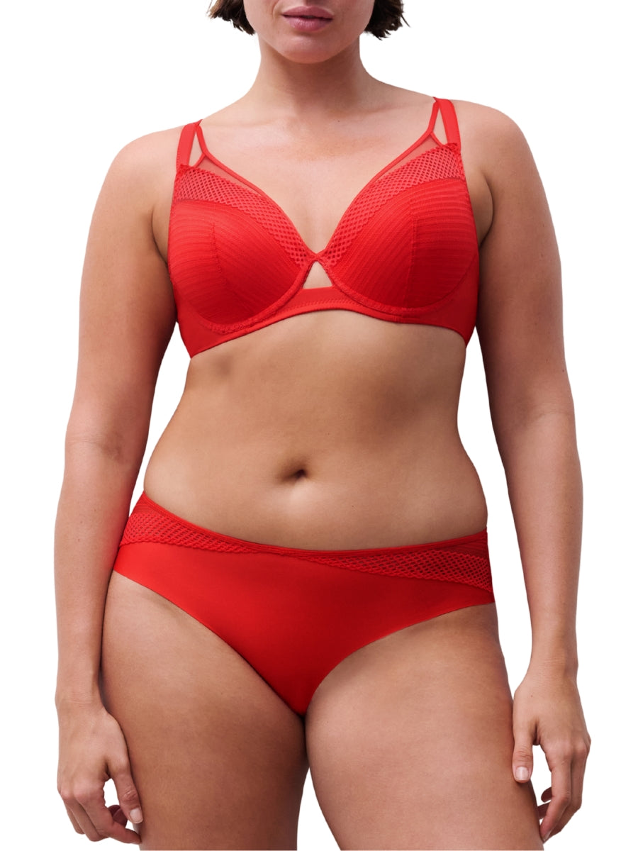Play Plunge T-Shirt Bra - Red Cocktail