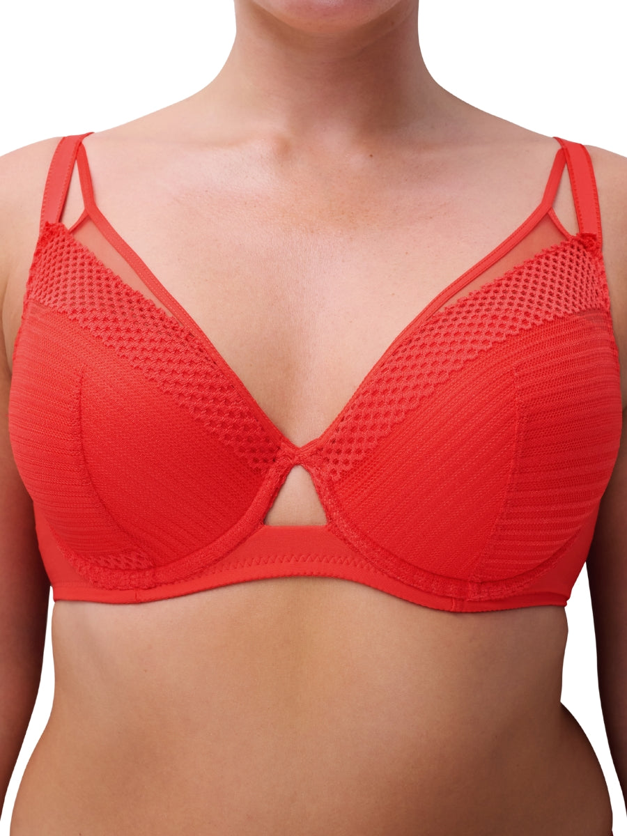 Play Plunge T-Shirt Bra - Red Cocktail