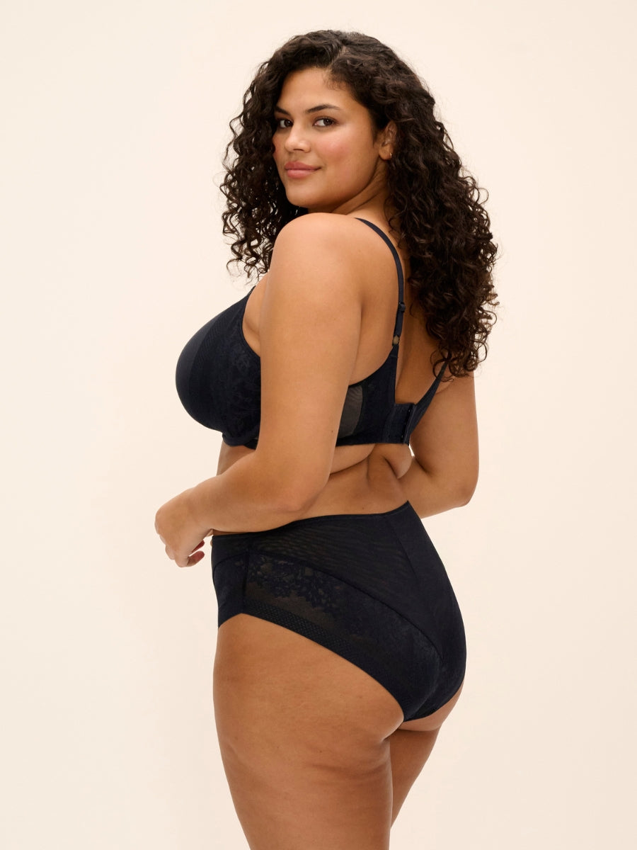 Nerina Moulded Spacer Bra - Black