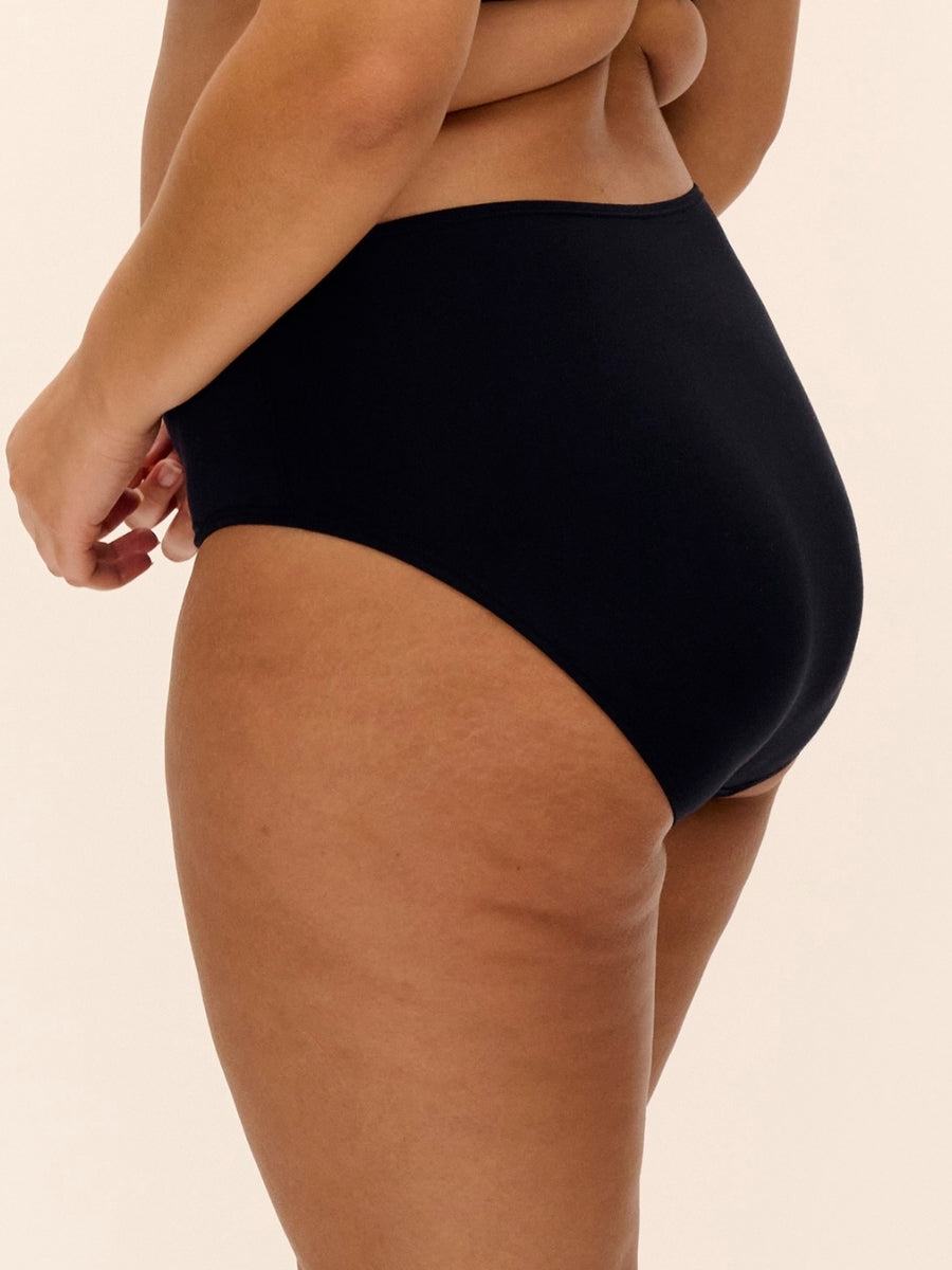 Smooth Full Brief