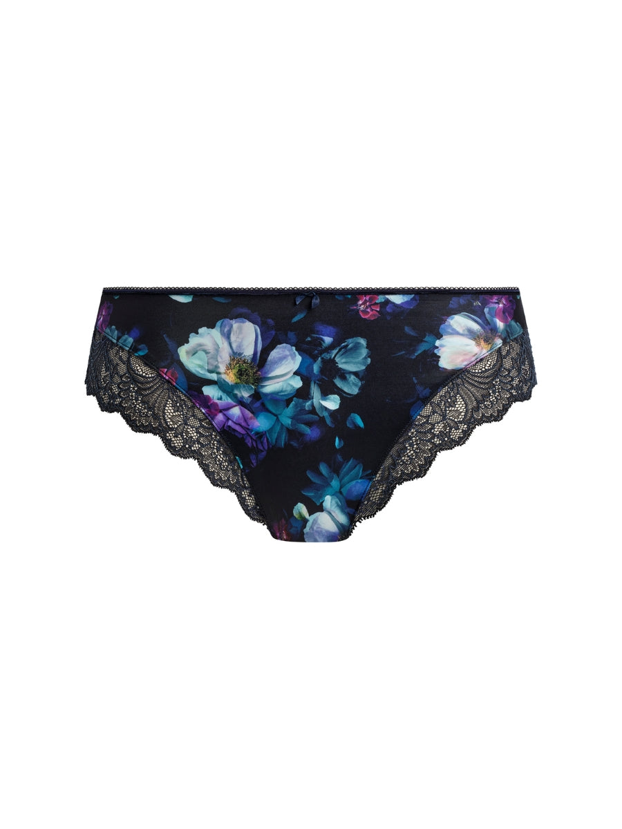 Lucia Brief