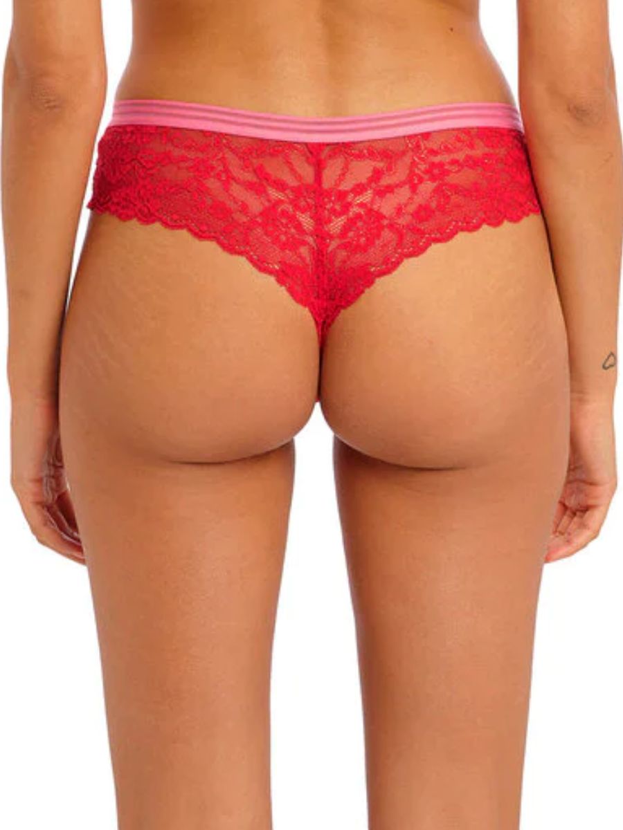 freya offbeat brazilian