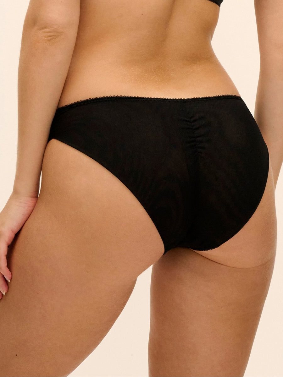 Tilly Brief