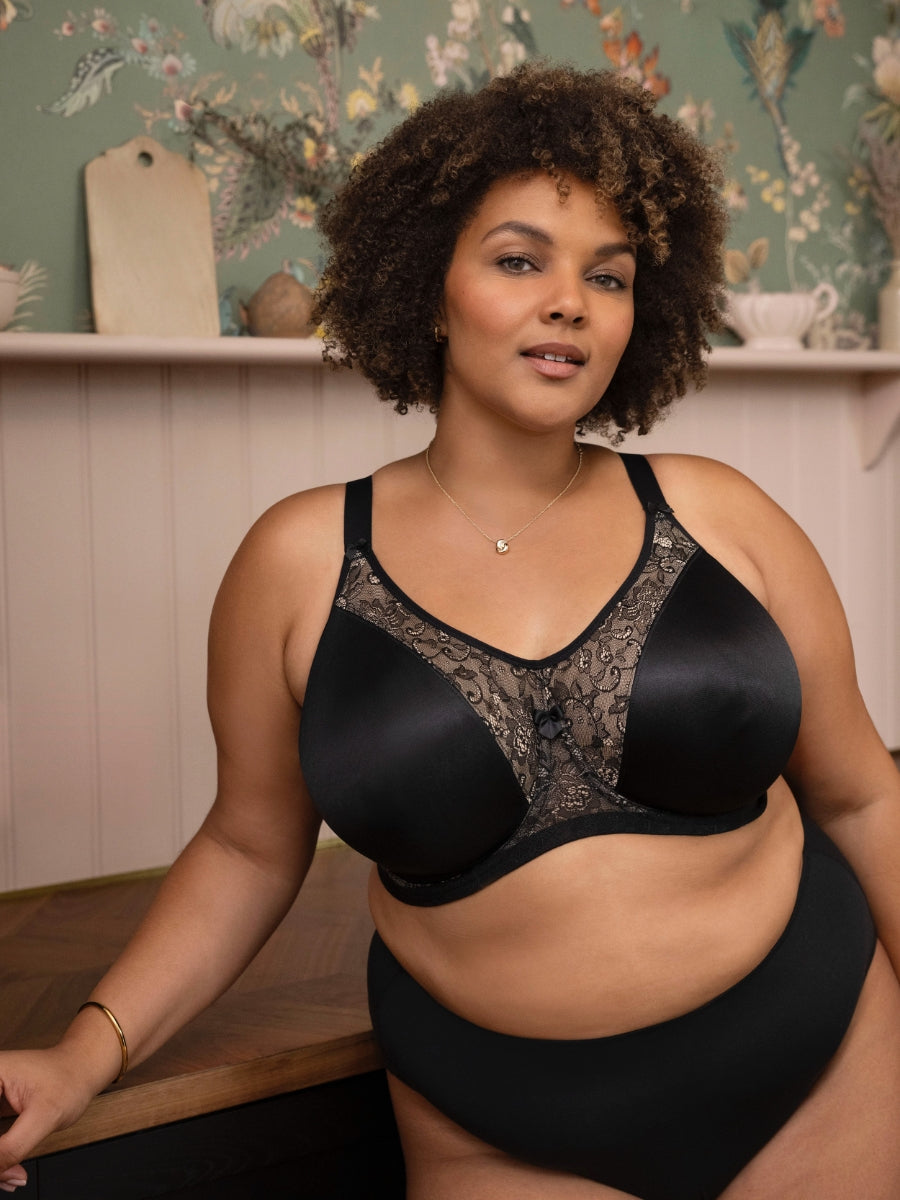 Yvette Moulded Full Cup Bra - Black