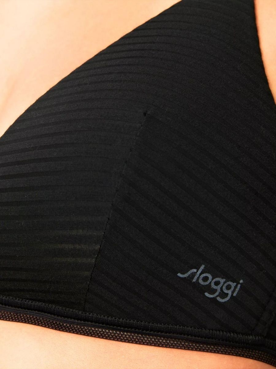 Ever Fresh Plus Plunge Bralette - Black