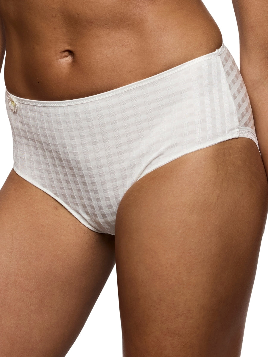 Avero Full Brief