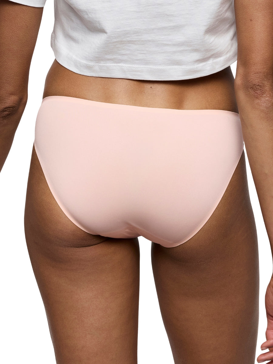 Colour Studio Rio Brief