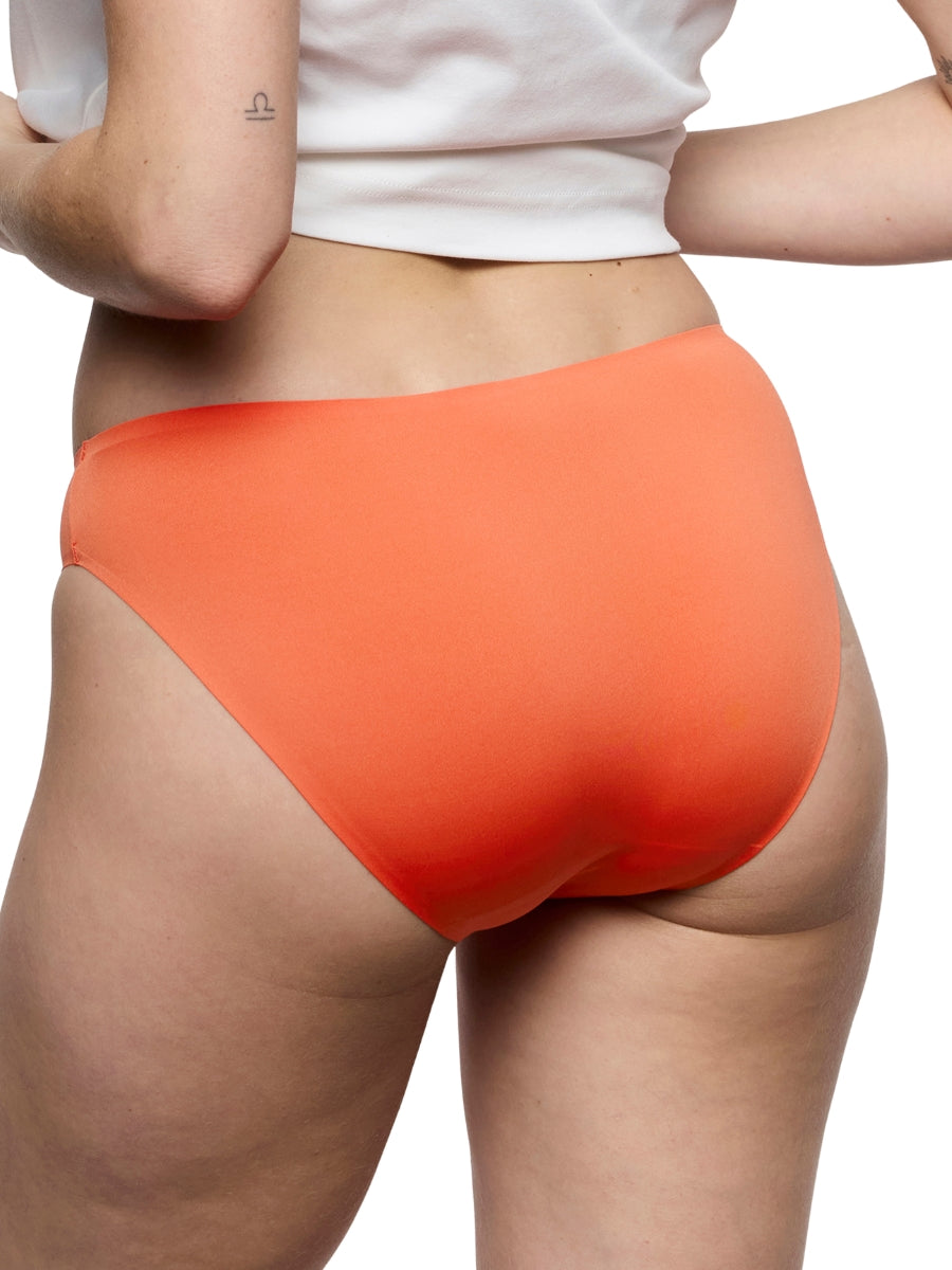 Colour Studio Rio Brief