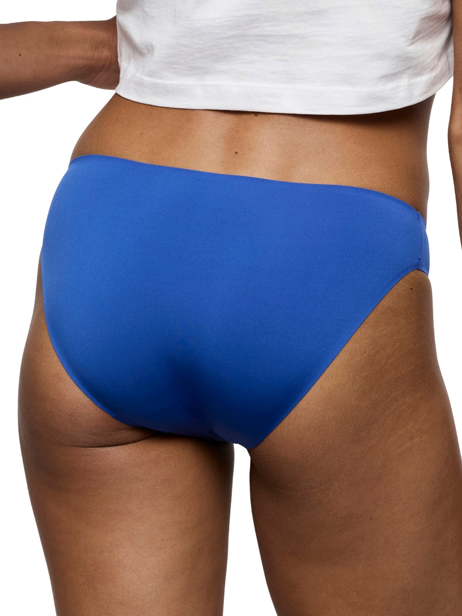 Colour Studio Rio Brief