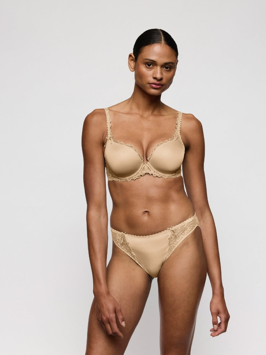 Jane Rio Brief