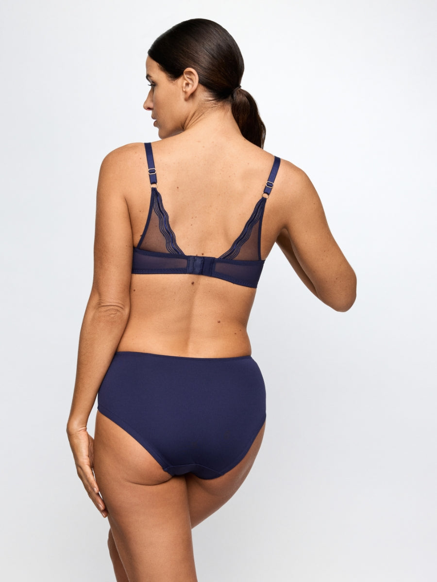 Linaa Full Brief