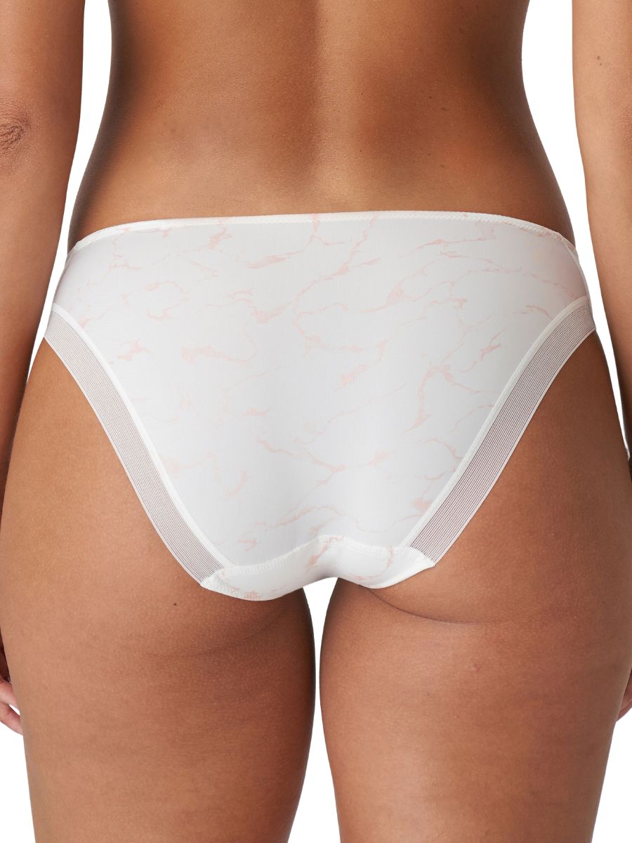 marie jo l'aventure colin rio brief