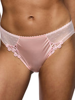 Noova Rio Brief